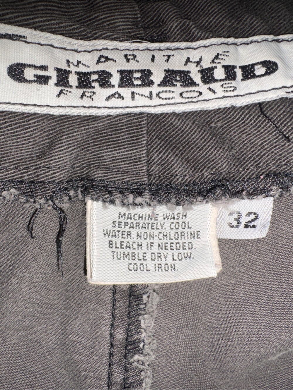 vintage Marithe Girbaud Francois pleated tapered leg chino pants sz 32 - Picture 8 of 9